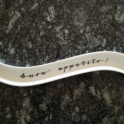 Geschwungene Schale "buon appetito!"