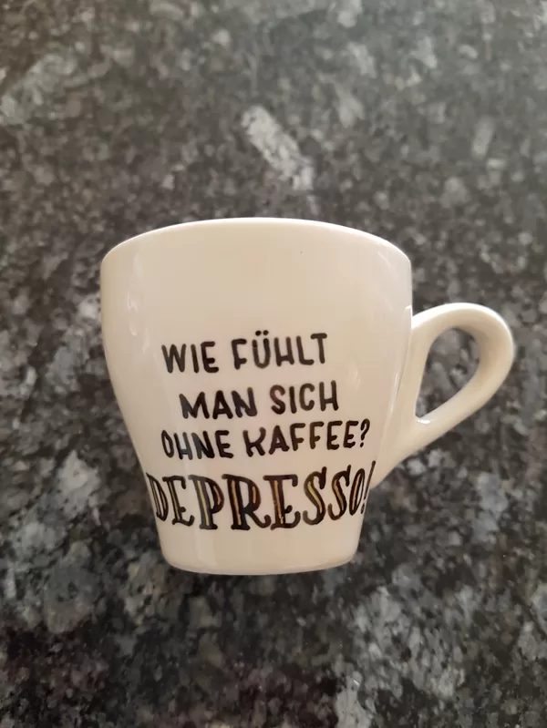 S - Wie fühlt man sich ohne Kaffee? Depresso!